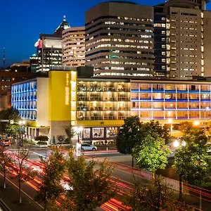 Hotel Staypineapple, Rose, Downtown Portland