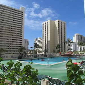 aston-at-the-waikiki-banyan.hotelsinhawaii.org/