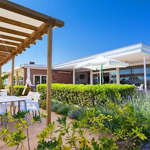 camping-3-estrellas.catalonia-hotels.com/